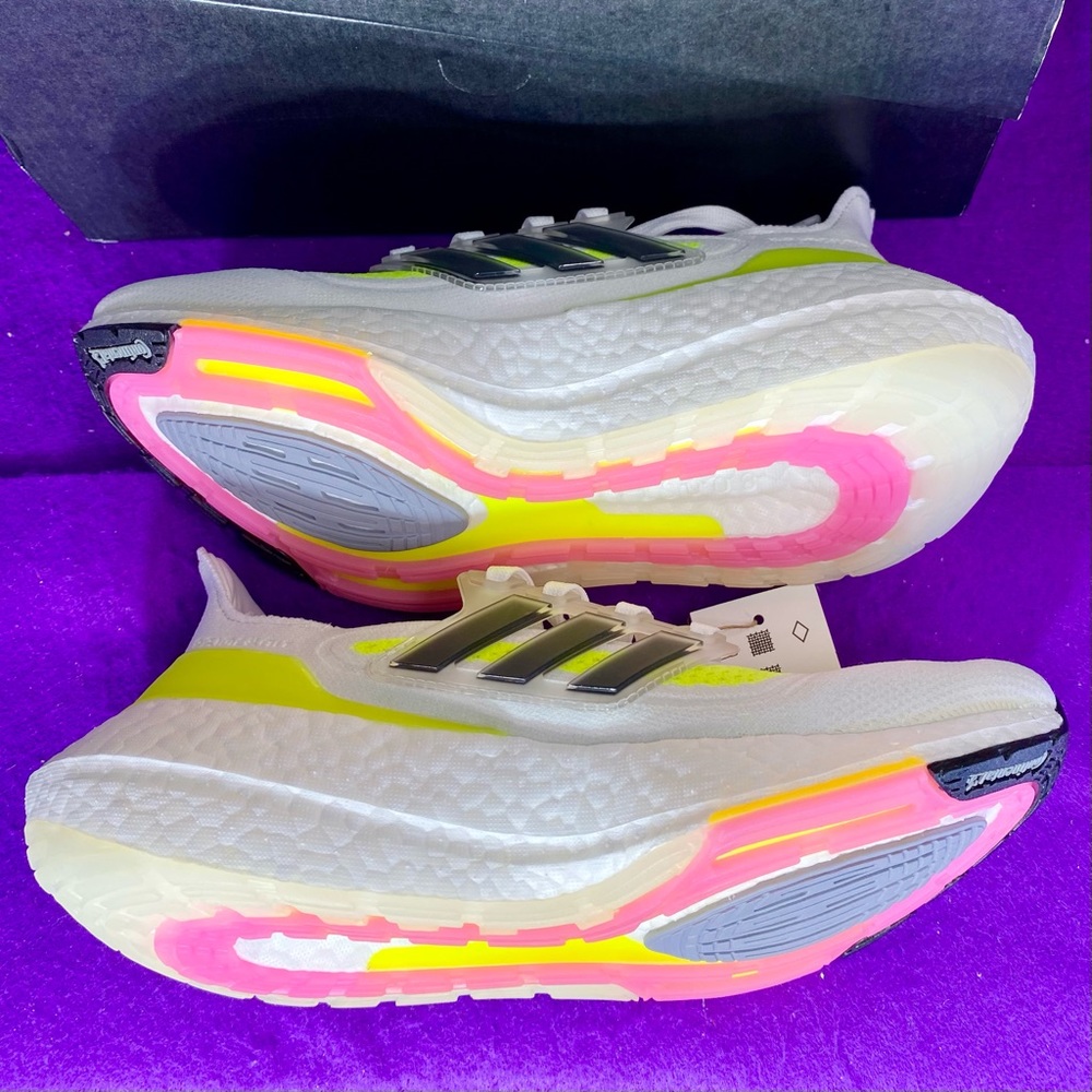 New adidas Ultraboost 21 Running Shoe FY0377 Men’s Size: 5 Women’s 6.5 - Picture 8 of 13